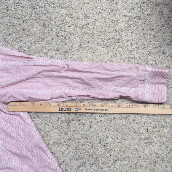 Women’s XXL pop icon button down dress shirt - Picture 3 of 6